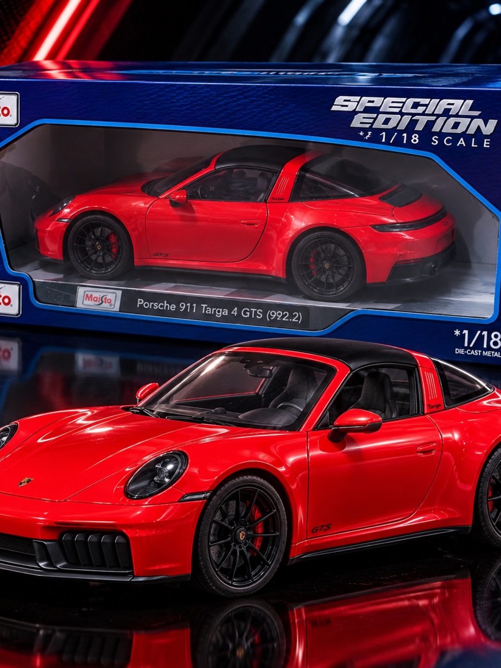 Maisto Porsche 911 Targa 4 GTS Red Special Edition Diecast Model Car